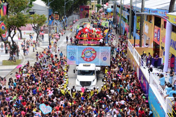 Blocos infantis levam atmosfera encantadora ao terceiro dia de Carnaval no Circuito Osmar