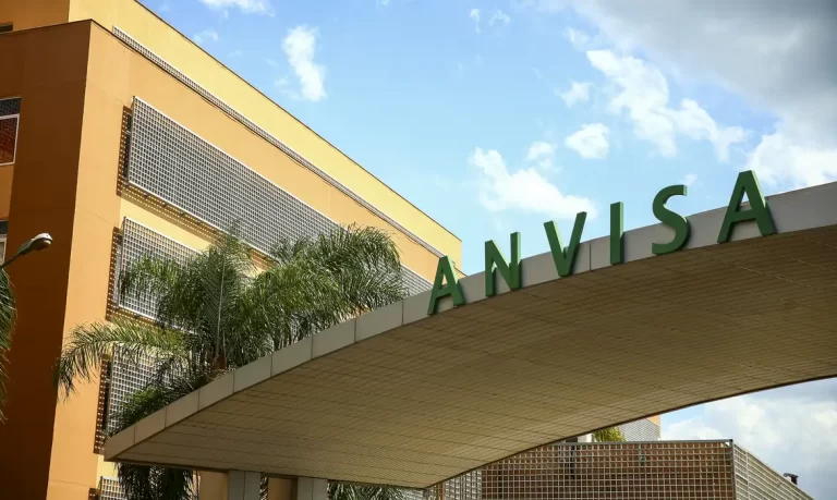 Justiça confirma regra da Anvisa para alimentos com alto teor de açúcar, sal e gordura