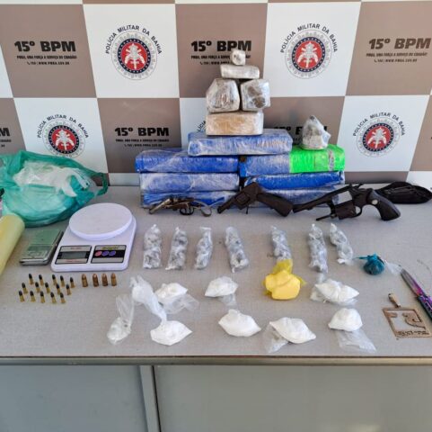 PM apreende armas e drogas em Itabuna