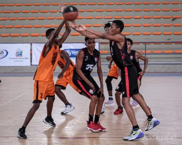 Finais das categorias adulto e sub-23 do Campeonato Baiano de Basquete são disputadas no Ginásio de Cajazeiras