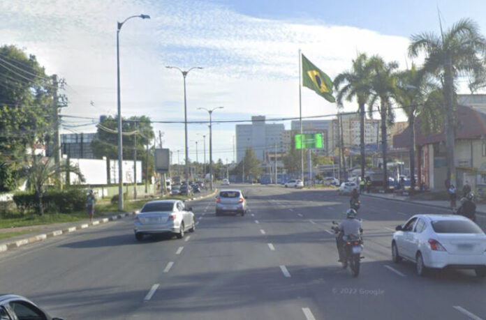 Estrada do Coco