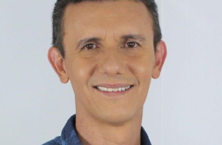 GRAVE ACIDENTE: Ex-vereador morre após carro capotar no sudoeste da Bahia