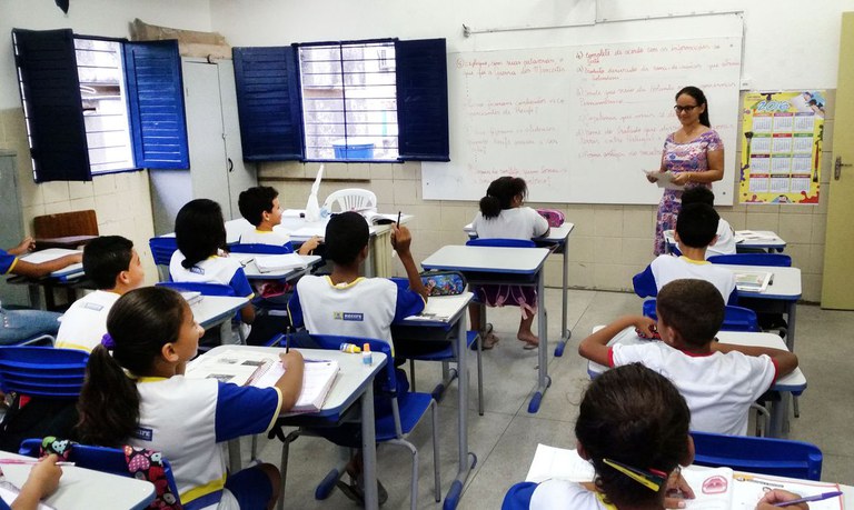 Declaração de matrículas de tempo integral vai até maio