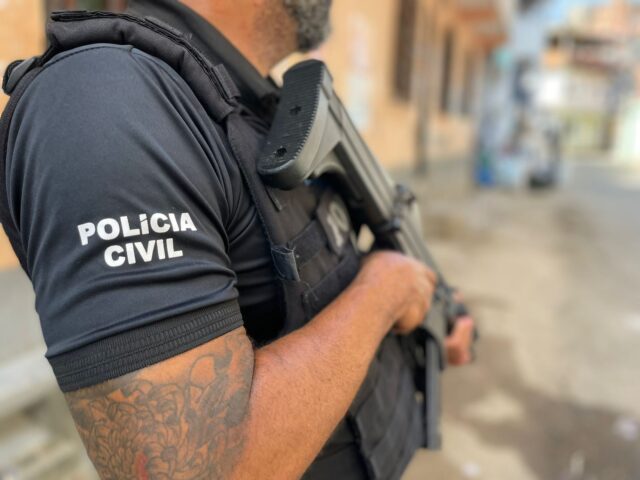 Homem preso por agredir a mãe em São Félix do Coribe