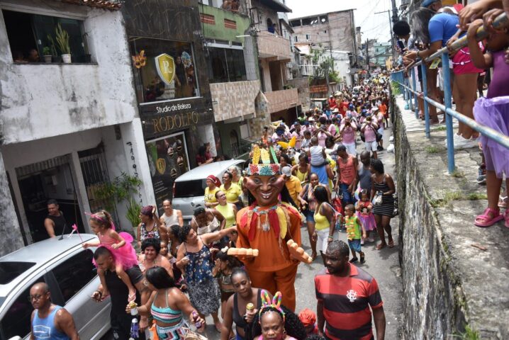 Carnaval das Crianças reúne mais de 2 mil crianças no Engenho Velho de Brotas 1 - Carnaval das Crianças reúne mais de 2 mil crianças no Engenho Velho de Brotas
