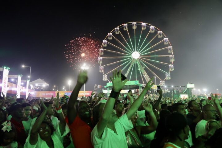 Noite da virada é marcada pela tranquilidade com redução de 56,3% nas ocorrências na Arena Daniela Mercury