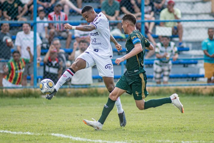 Altos e Vitória abrem Copa do Nordeste com jogo cheio de emoções