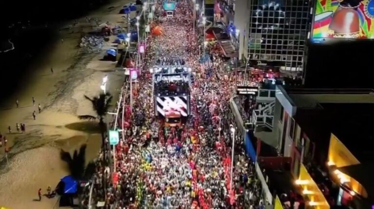 CARNAVAL DE SALVADOR: Confira a programação dessa sexta-feira (9)
