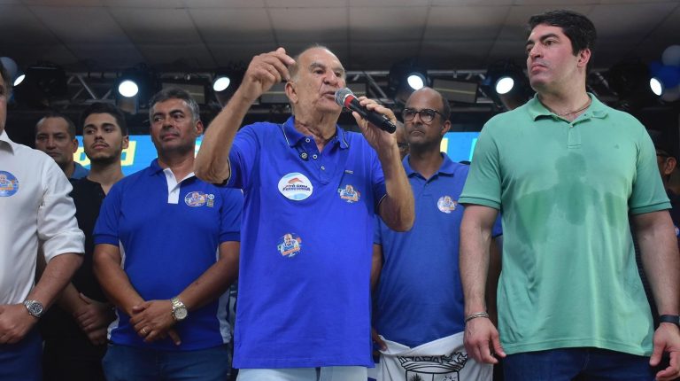 SERRINHA: Convenção oficializa candidatura de Ferreirinha à Prefeitura