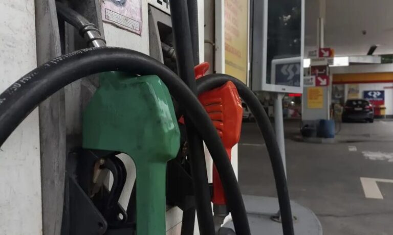 Prévia da inflação acelera para 0,44% em maio, puxada pela gasolina