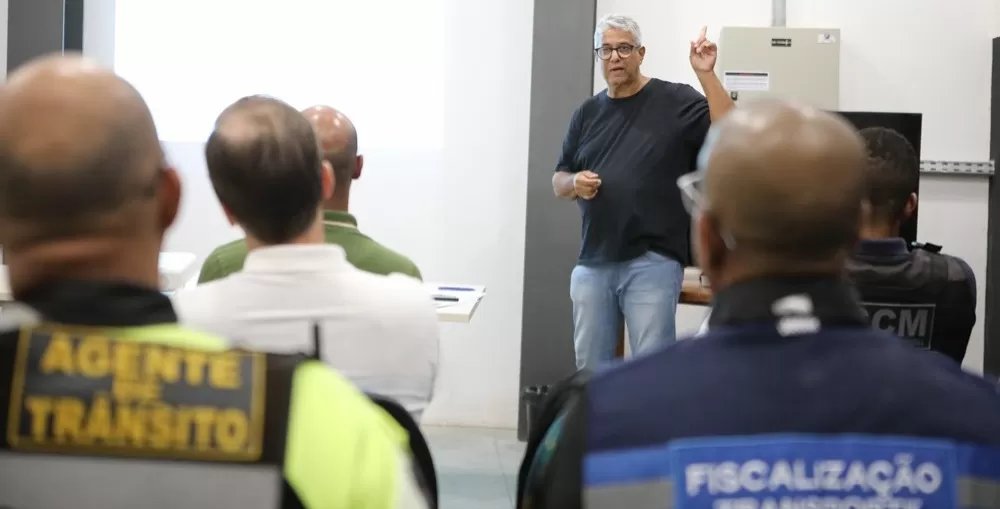Reunião discute organização e logística para o desfile ao Dois de Julho
