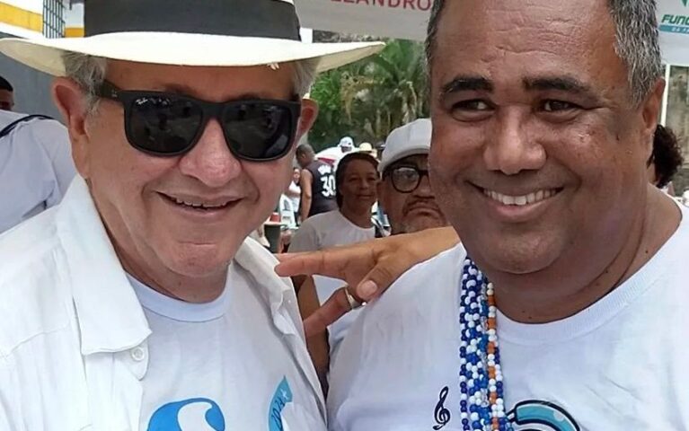 Vereador da base de Bruno Reis tieta Luiz Caetano na Lavagem do Bonfim