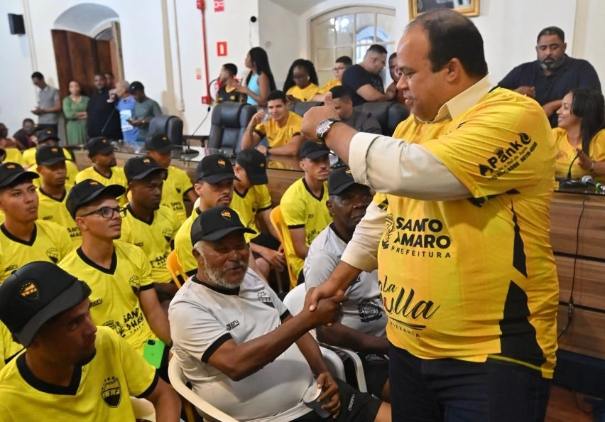 esporte - Flaviano anuncia nova iluminação para estádio e melhorias em campos de futebol de Santo Amaro