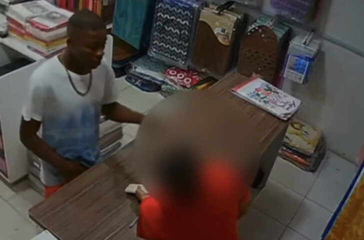 MALANDRO TODO! Assaltante simula estar armado e rouba loja na RMS em 40 segundos