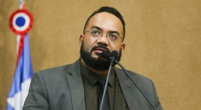“Início de ano com a cara do PT”, diz Leandro de Jesus após morte de policial e aumento do gás de cozinha