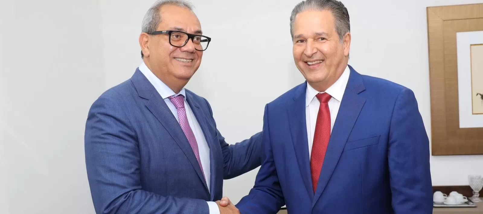 Carlos Muniz visita presidentes do TRE e TJ: “fortalecimento da democracia”
