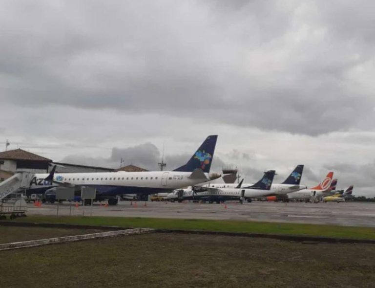 Transporte aéreo de passageiros já é 4% superior ao período pré-pandemia