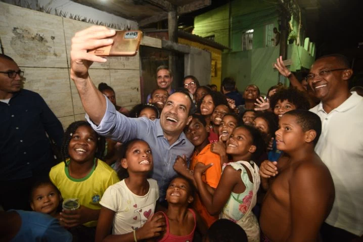 Prefeitura entrega 100 imóveis no Alto do Coqueirinho e alcança 400 casas reformadas pelo Morar Melhor no bairro 1 Morar Melhor - Prefeitura entrega 100 imóveis no Alto do Coqueirinho e alcança 400 casas reformadas pelo Morar Melhor no bairro