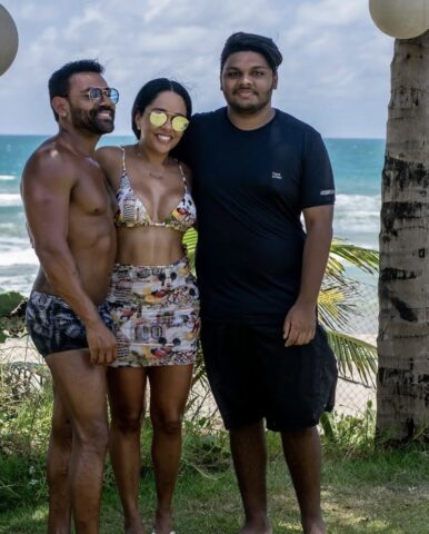 - Cantor Pablo freta avião e curte férias em resort com a família; veja fotos