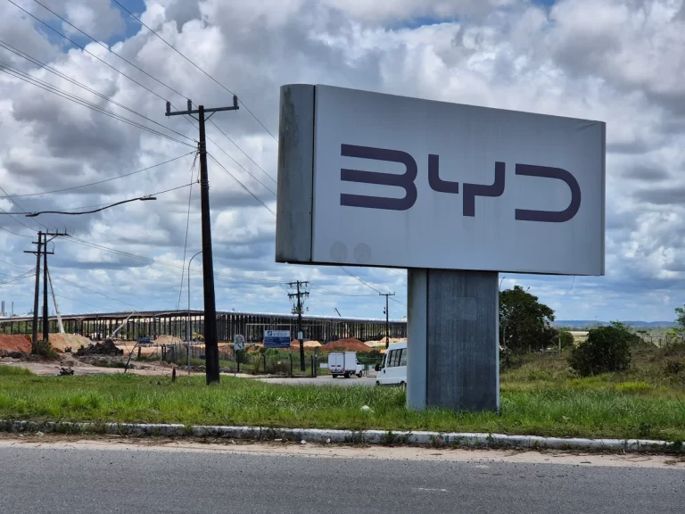 BYD abre 508 vagas de emprego na fábrica de carros elétricos em Camaçari