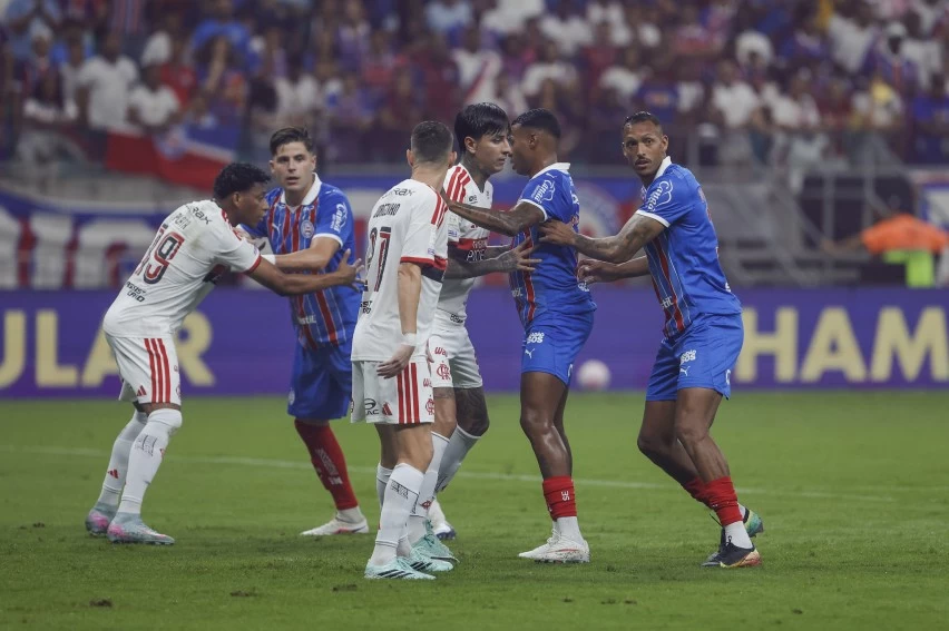 Bahia dá vexame em casa e faz uma das piores partidas da década 1 Bahia dá vexame em casa e faz uma das piores partidas da década