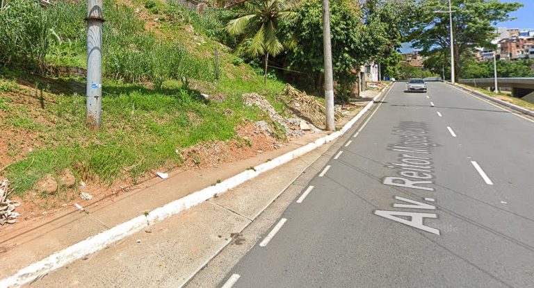 NO SACO PLÁSTICO: Corpo é encontrado esquartejado no bairro do Canela