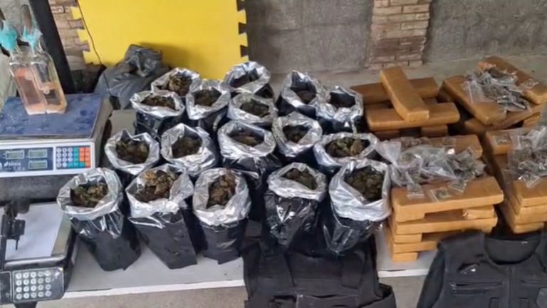 CHOCOLATE AMARGO! Dois mortos e grande quantidade de drogas apreendida perto da Avenida Gal Costa