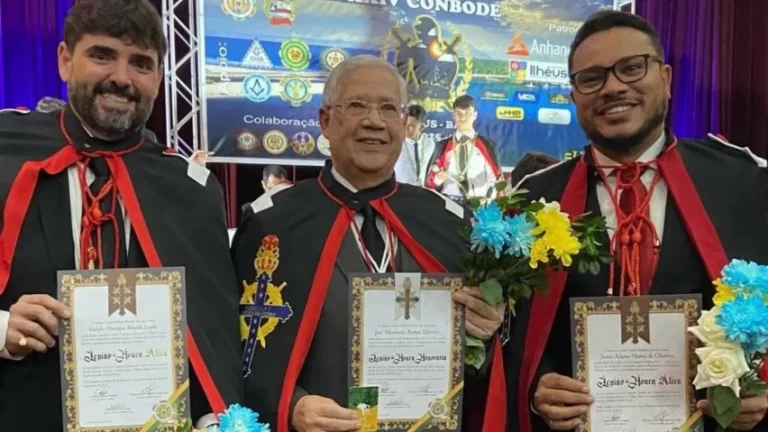 Adolpho Loyola é homenageado com a mais alta honraria da Ordem DeMolay
