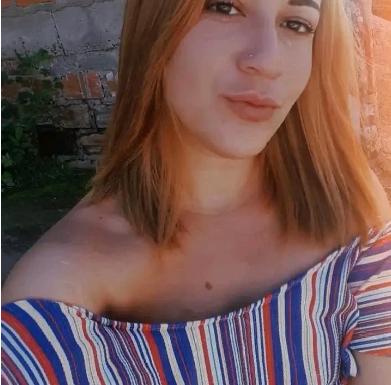 CHOCANTE! Mulher é morta com tiro de fuzil na cabeça após homens invadirem residência em Coaraci 1 - CHOCANTE! Mulher é morta com tiro de fuzil na cabeça após homens invadirem residência em Coaraci