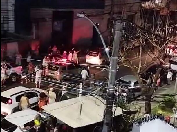 A BRUXA TÁ SOLTA: Pai de santo é morto a tiros em rua movimentada do Barbalho