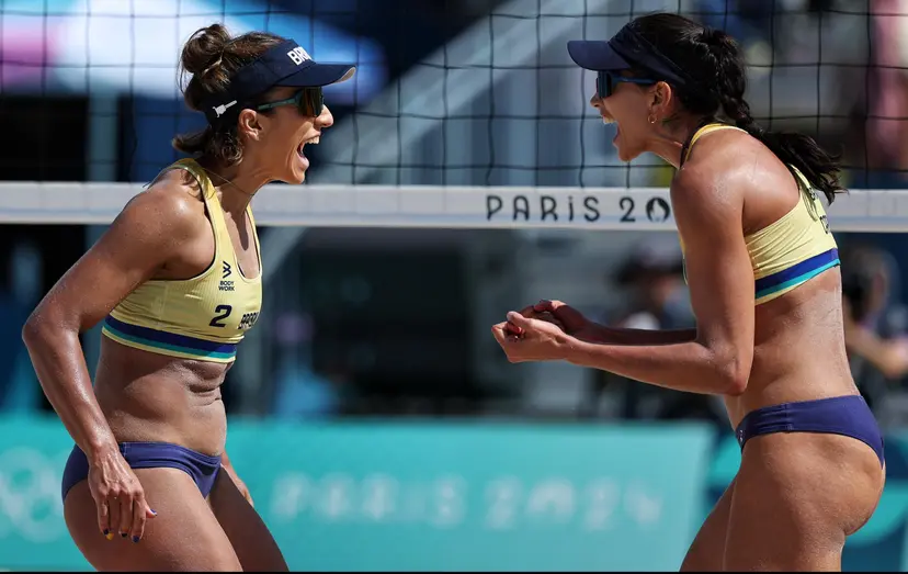 - Carol Solberg e Bárbara Seixas estreiam nos Jogos Olímpicos com vitória tranquila sobre japonesas