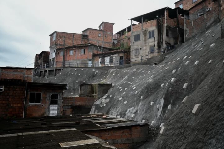 Contenção de encosta entregue pela Prefeitura traz segurança para mais de 40 famílias em Nova Sussuarana 2 - Contenção de encosta entregue pela Prefeitura traz segurança para mais de 40 famílias em Nova Sussuarana