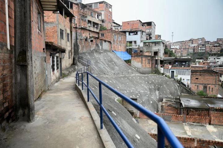 Contenção de encosta entregue pela Prefeitura traz segurança para mais de 40 famílias em Nova Sussuarana 1 - Contenção de encosta entregue pela Prefeitura traz segurança para mais de 40 famílias em Nova Sussuarana