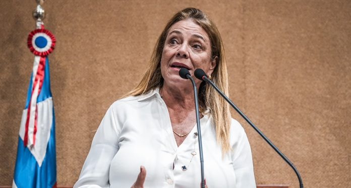Fabíola Mansur