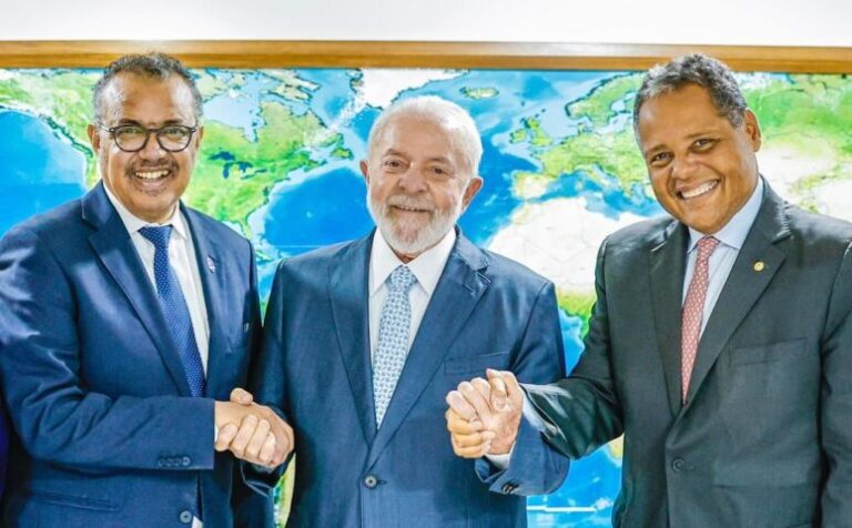 Deputado baiano discute com Lula e diretor-geral da OMS ações para eliminação de doenças