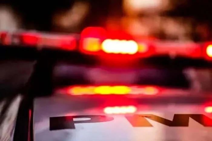 Dupla é presa com drogas em Dias d’Ávila