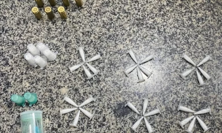 Drogas são apreendidas pela PM em Simões Filho