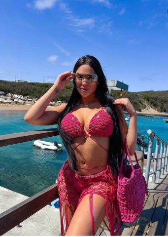 Que mulherão! Emily Garcia ataca de novo e esbanja sensualidade em alto mar; veja fotos 3 - Que mulherão! Emily Garcia ataca de novo e esbanja sensualidade em alto mar; veja fotos