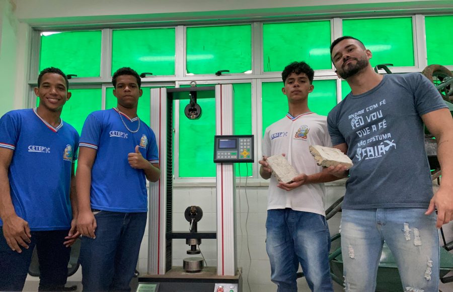 - Estudantes da rede estadual de Araci e Serrinha são semifinalistas de programa da Samsung