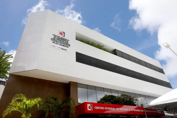 No Dia do Hemofílico, Hemoba conscientiza sobre o tratamento da doença