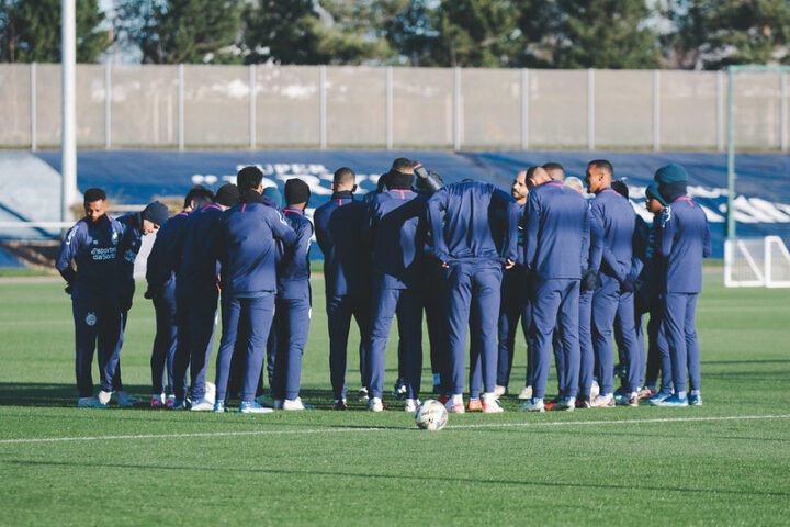 JOGO-TREINO: Bahia entrará em campo na Inglaterra para realizar um jogo treino