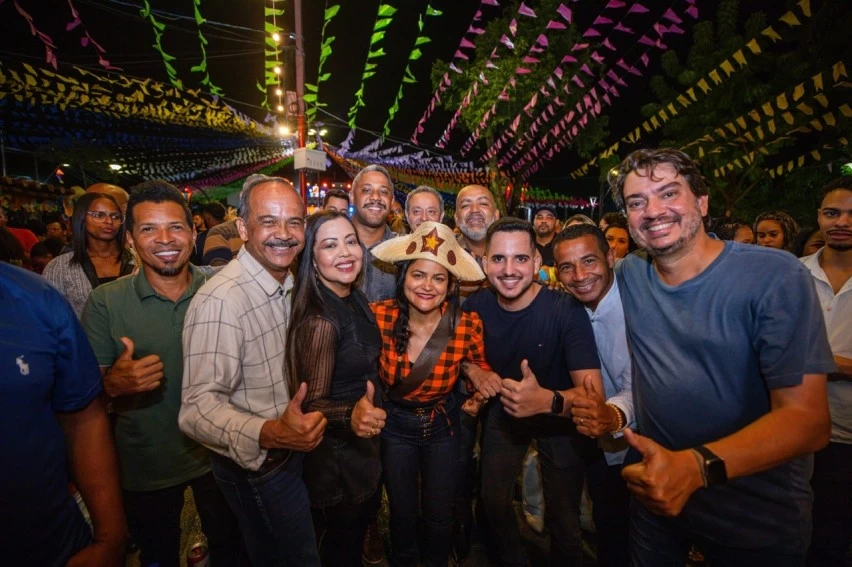 - Pedrão de Lauro atrai multidão na 2ª noite e se consolida com sucesso absoluto