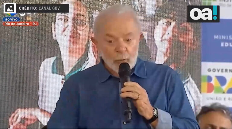 VIXE! Presidente Lula critica profissão e diz que “nenhuma mulher quer namorar um Ajudante-geral”