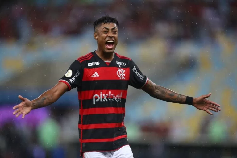 Bruno Henrique, do Flamengo, é indiciado pela PF por fraude em jogos do Brasileirão