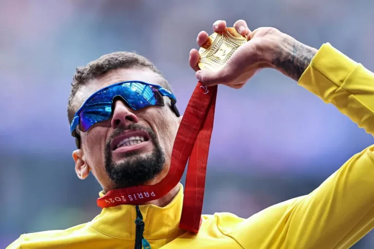Júlio César Agripino é ouro e bate recorde mundial na corrida dos 5 km
