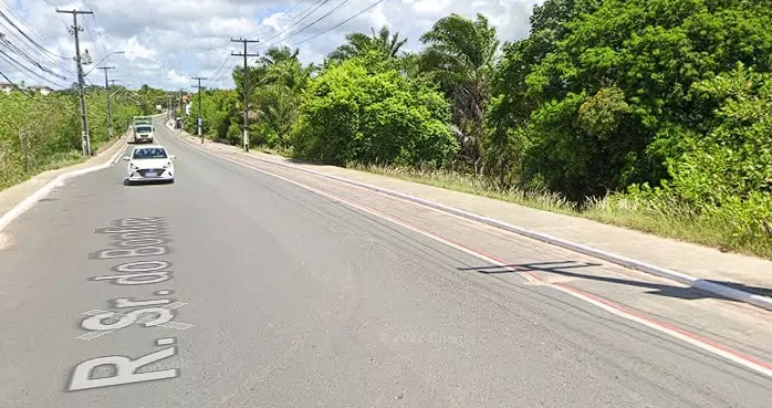 NO MEIO DA RUA: Jovem é executado em Monte Gordo