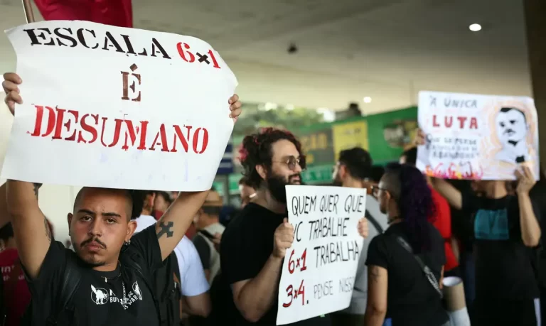 Movimentos pressionam por debate da redução da jornada no Congresso