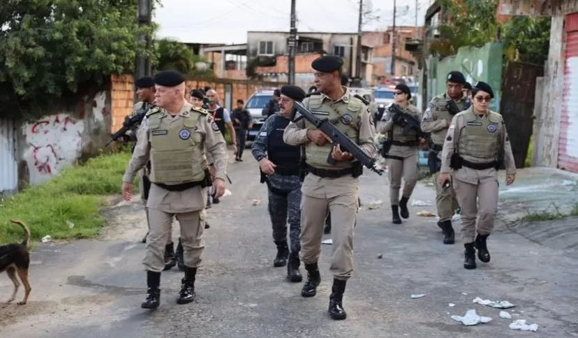 Operação Força Total ocupa a região do Vila Verde