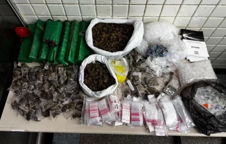 “PARTIRAM A MIL”: Suspeitos fogem e deixam drogas para trás em Marechal Rondom