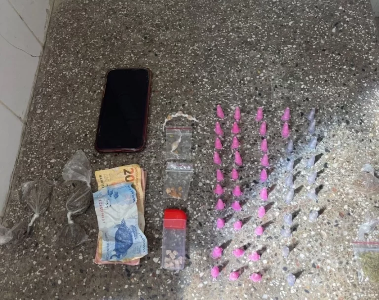 PM prende homem suspeito de tráfico em Santo Amaro